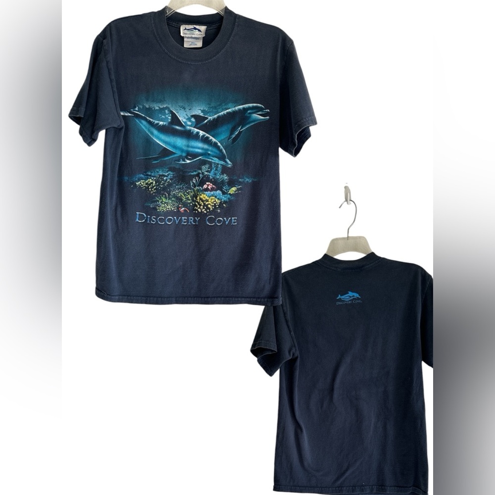 Discovery Cove Dolphin t-shirt
